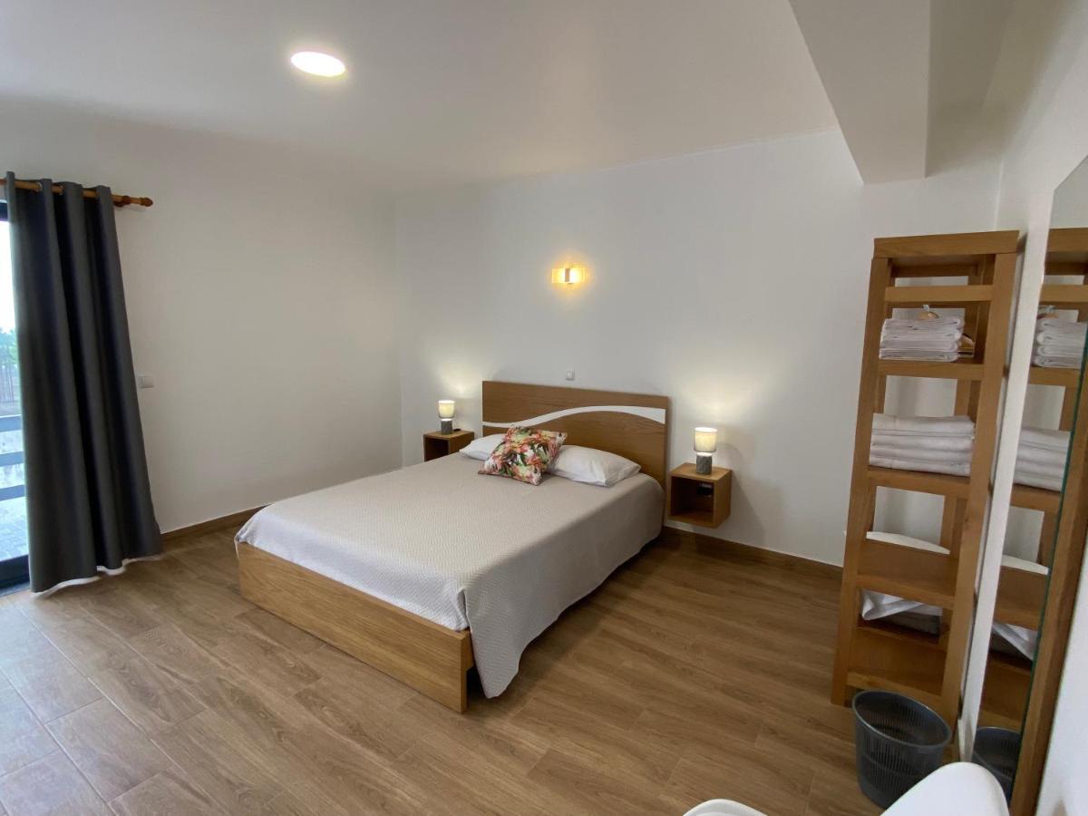 Apartamentos 4 Estacoes Faja Grande 外观 照片